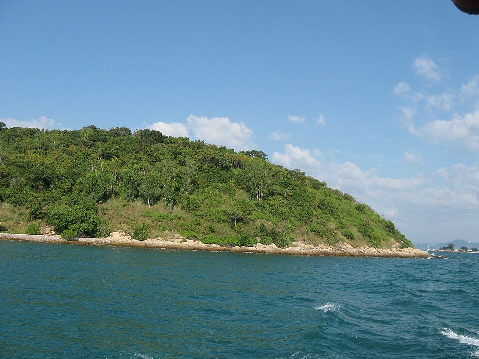 Ko Si Chang in The Eastern Seaboard