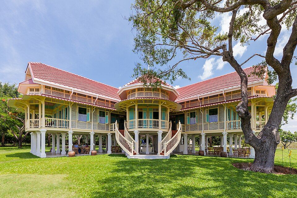 Maruekhathaiyawan Palace in The western Gulf coast